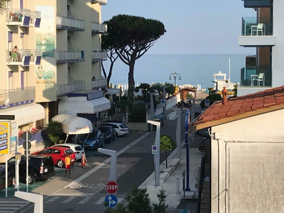 Willa Delta A - Piazza Marina - Vista Mare Lido di Jesolo Zewnętrze zdjęcie